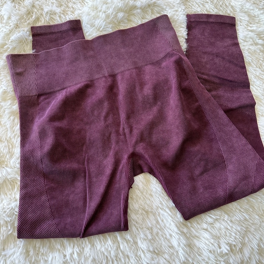 Ribbed seamless leggings 🍒